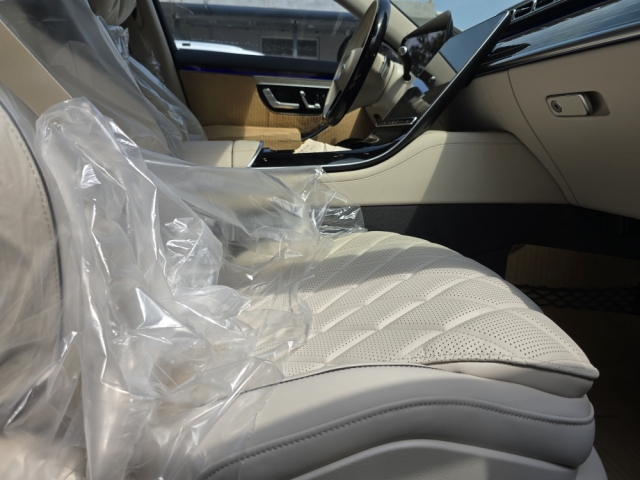 奔驰S500出色的静谧性营造豪华行驶质感K8凯发·国际网站全新2025款平行进口(图9)